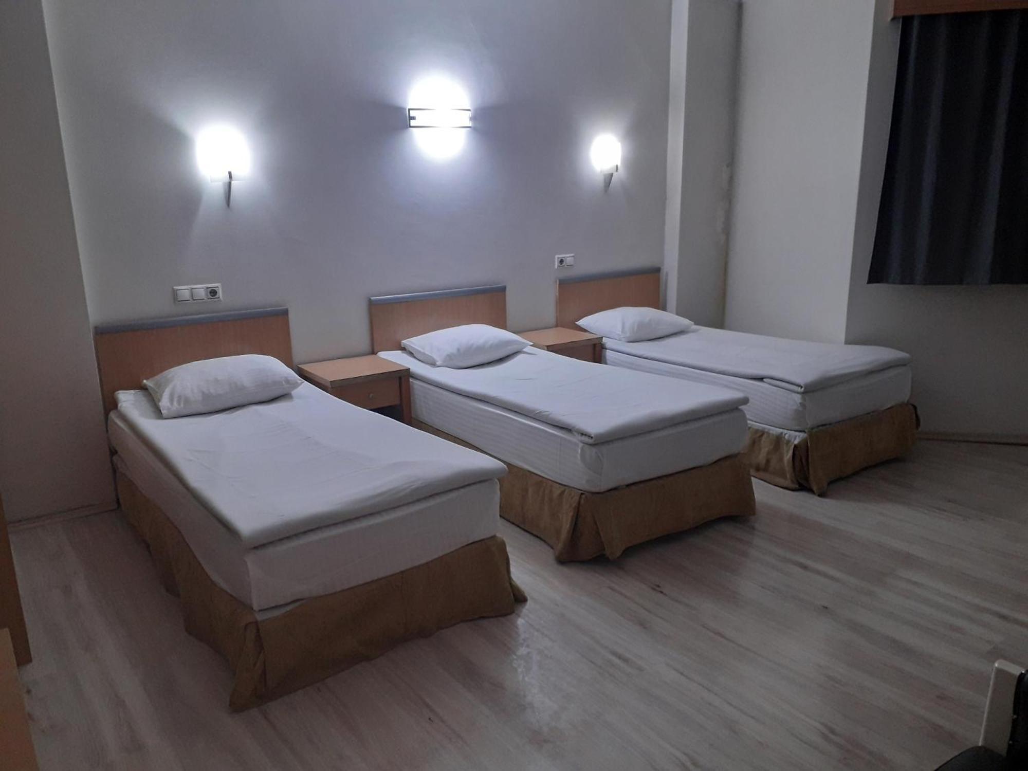 Otel Amiller 埃尔祖鲁姆 外观 照片