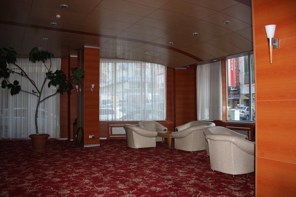 Otel Amiller 埃尔祖鲁姆 外观 照片